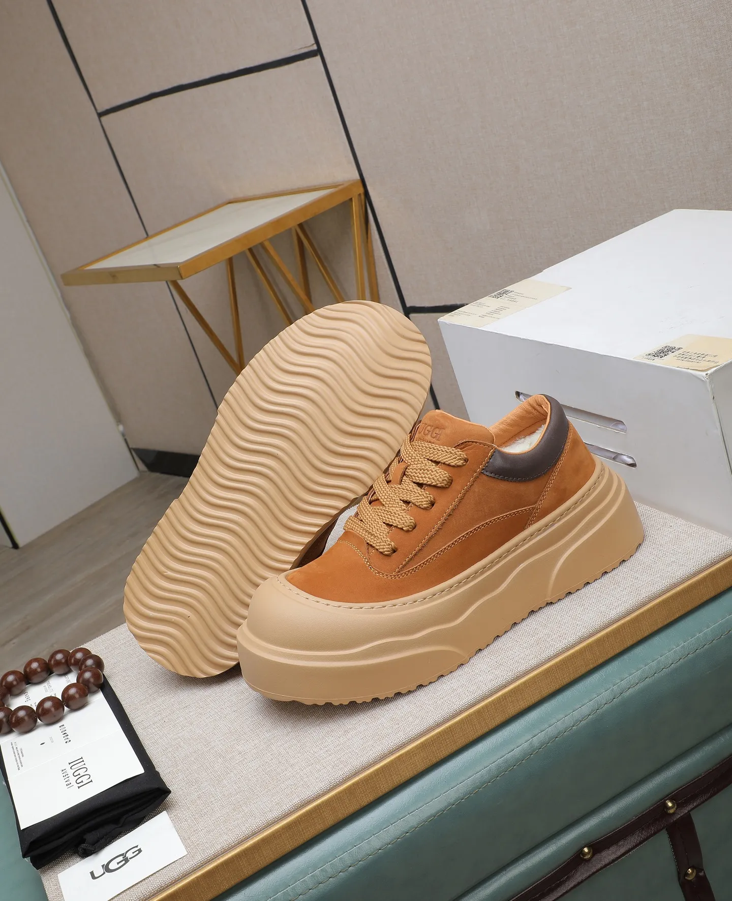 Men's shoes 💰660 IUGGI new retro presbyopia men's shoes, casual and versatile, full of high-end sense, fashionable, luxury and personalized style, joint style, retro presbyopia factor, full of handsome style, first layer suede cowhide, lining wool, rubber outsole, light and non-slip size: 39-44